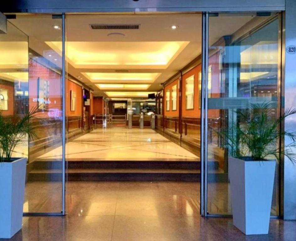 Torre Corrientes Aparthotel Buenos Aires Exterior photo